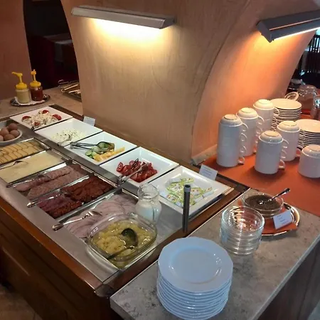 Park Hotel Heviz Ξενοδοχείο 3*